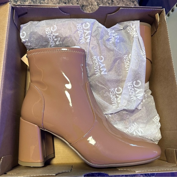 Madden NYC half zip boot size 8 color Caramel - Picture 1 of 7